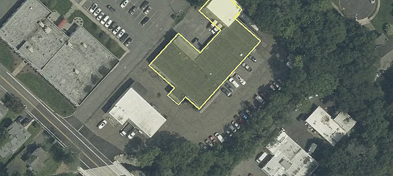 140 Greenwood Ave