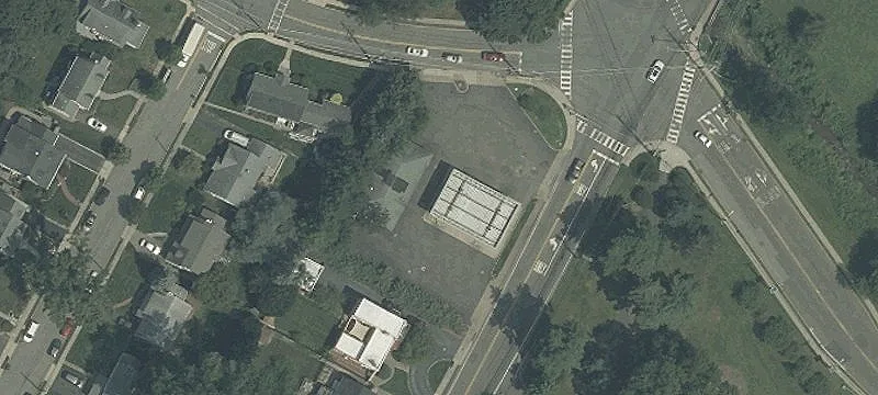 900 Goffle Rd