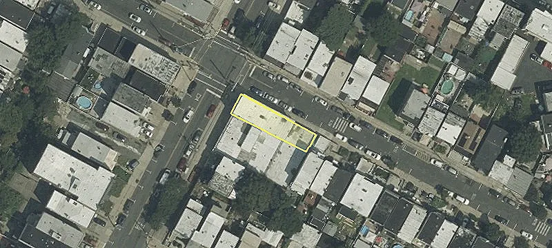 914 Grand Ave
