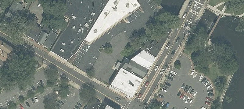 106 Main St