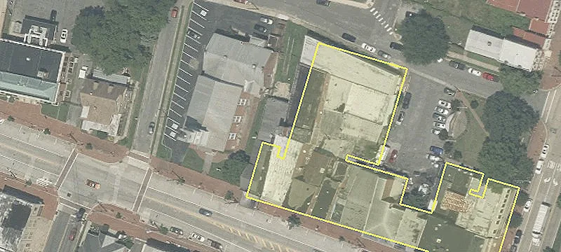 134-136 Broadway, Unit 136