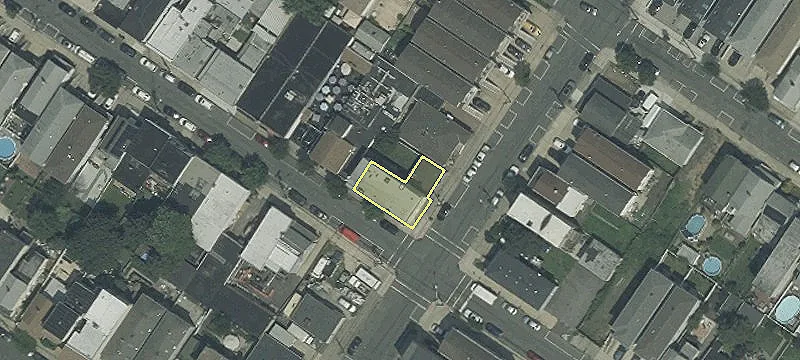 193-195 Orient St