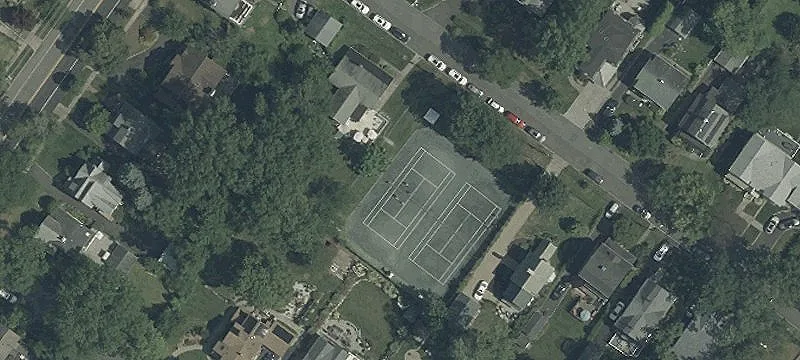 60 Linden St