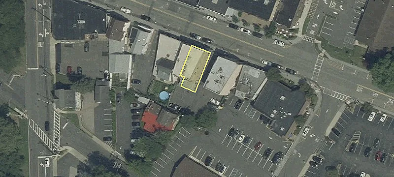 28-30 Un Ave, Unit 30
