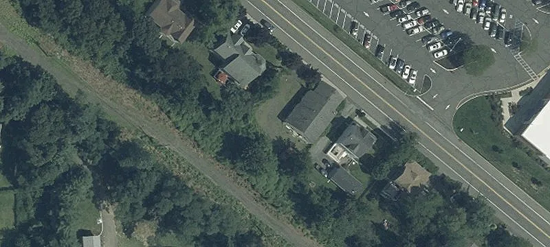 110 Vly Dr
