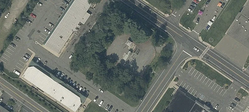 46 Hopatchung Rd