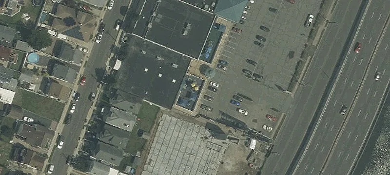 229 Main St