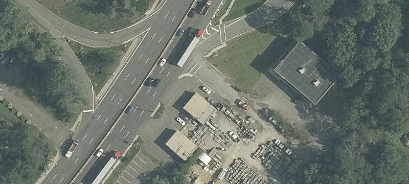 1696 Us Hwy 22