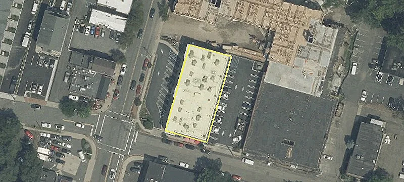 611 Maple Ave