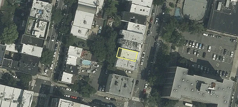 108 Adams St