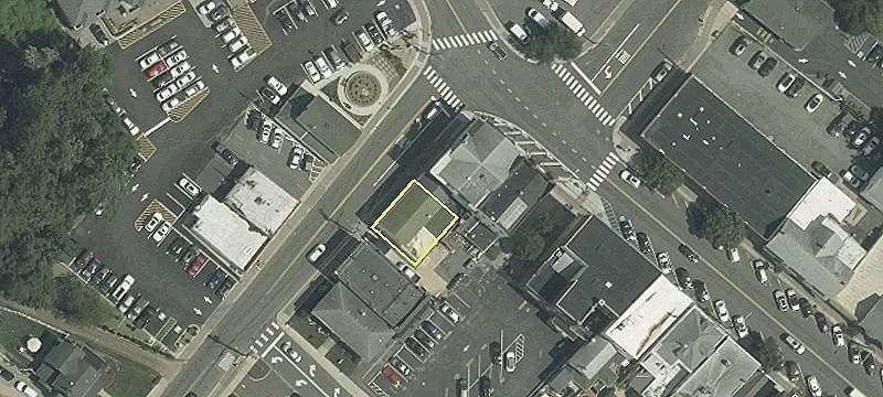 91 Main St