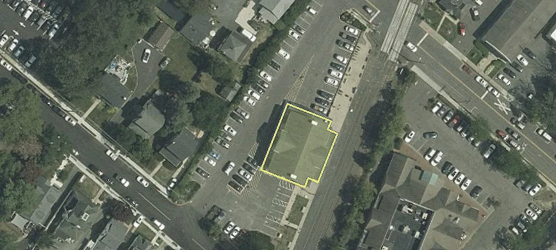 229 Main St