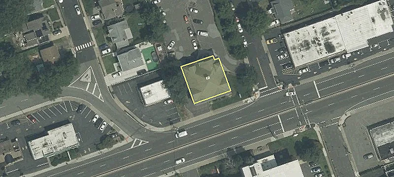 33-11 Broadway, Unit 1