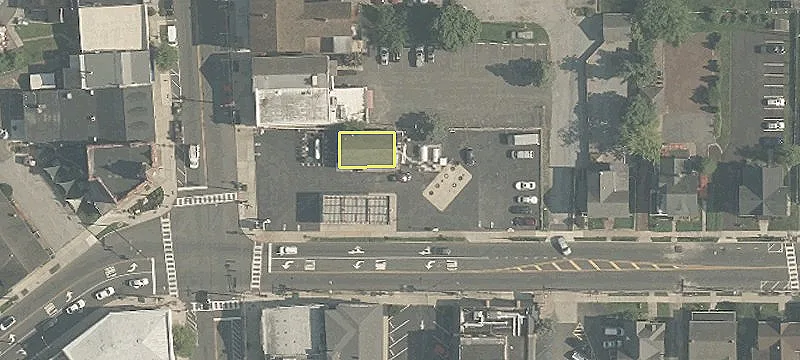 35 Main St