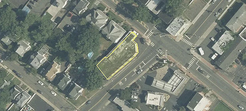 437 Somerset St, Unit 9