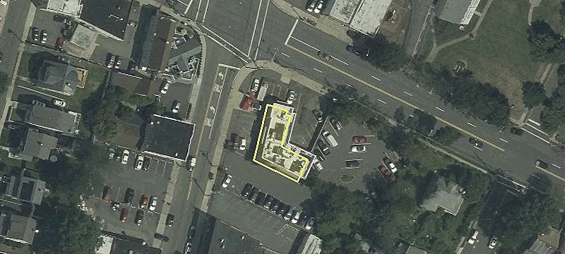 335 Queen Anne Rd