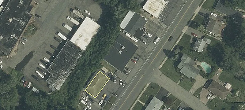 129 Paterson Ave