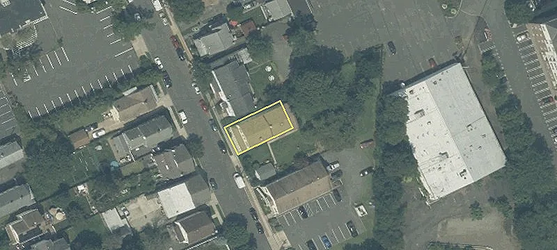 6 Thompson St