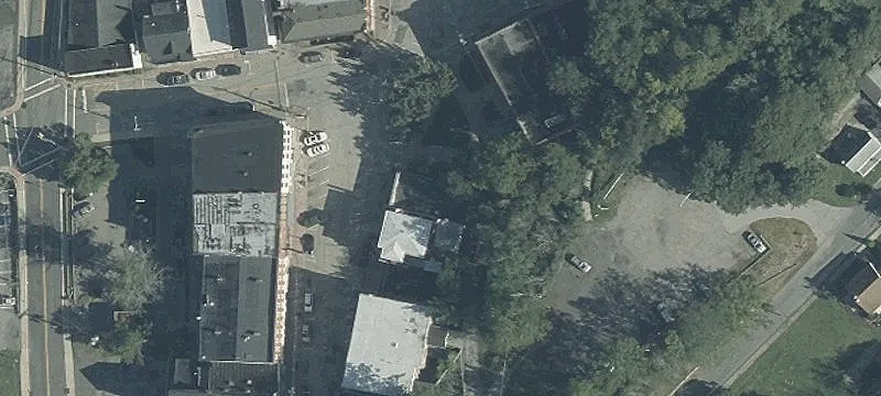 54 Main St