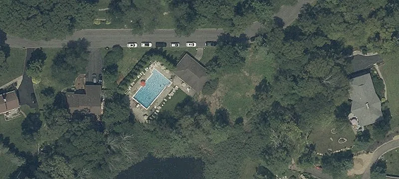 211 Brookside Dr