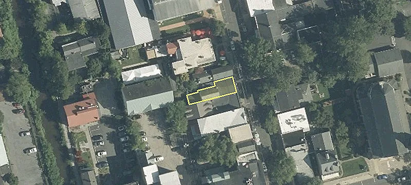 17 Un St