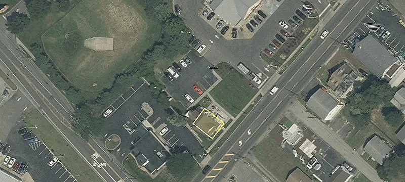 44 Rte Us 9th S