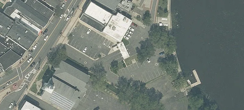 105 Main St