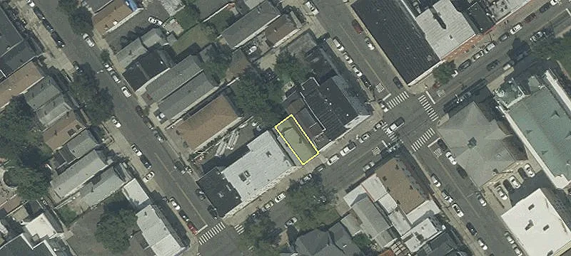 58 3rd St