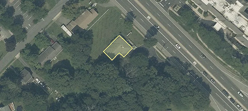 211 State Rte 10th E