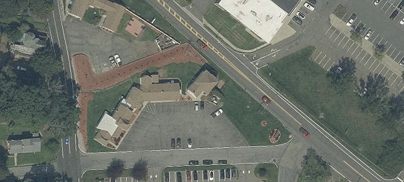 76 Woodport Rd