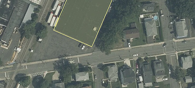 185 Van Winkle Ave