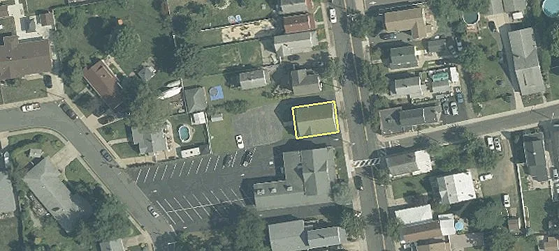 125 Main St