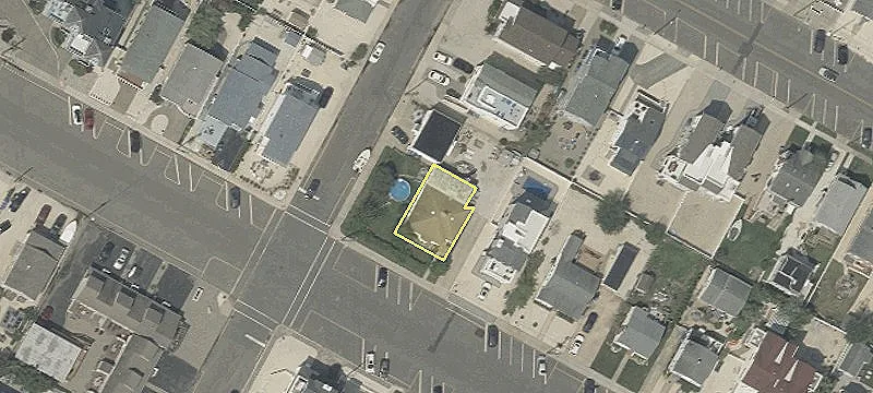 455 Engleside Ave