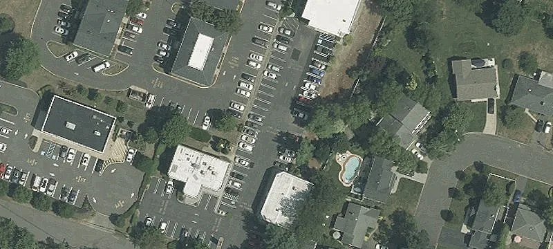 1330 Laurel Ave Ste, Unit 203