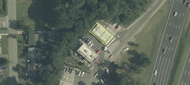 82 Gdn State S Pkwy