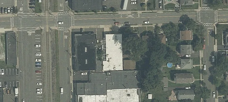230 Warburton Ave