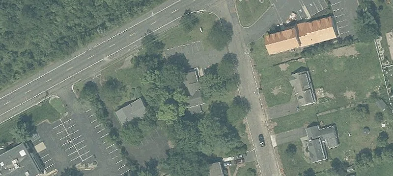 1 Williams Rd