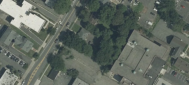 34 High St