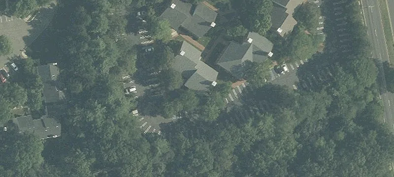 6 Auer Ct