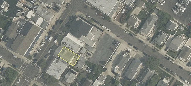 9800-9806 3rd Ave, Unit 9806