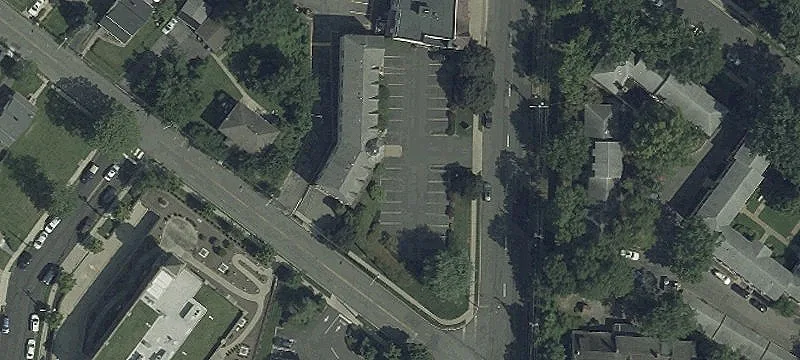 280 Grand Ave