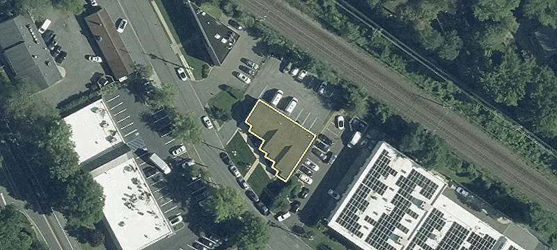 6-10 Fairview Ave, Unit 10
