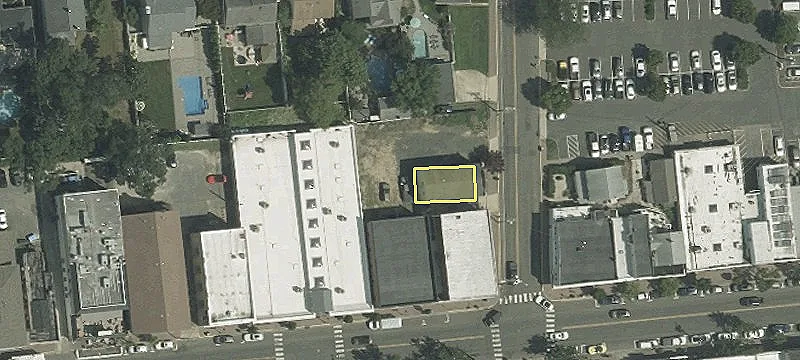 641 Arnold Ave