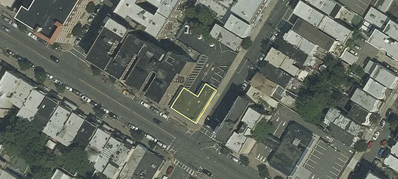 200 60th St Bway