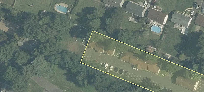 619 Un Ave, Unit 402