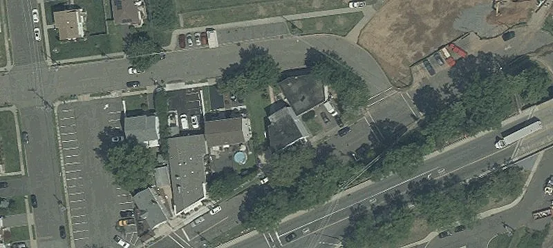489 Prt Reading Ave