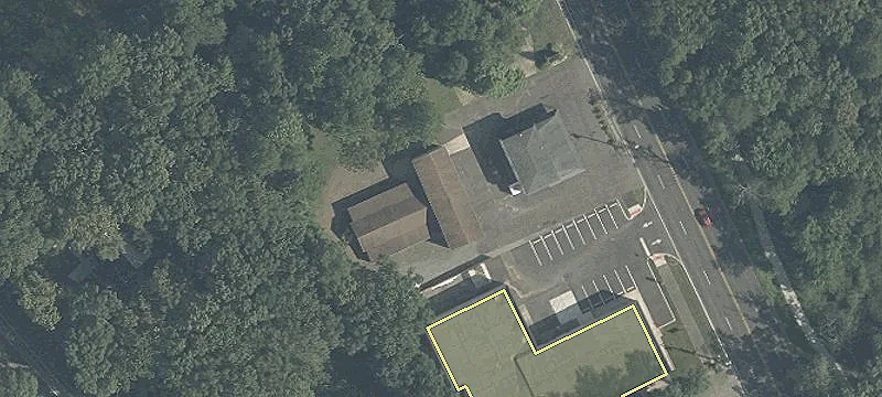 138 Lakeview Dr