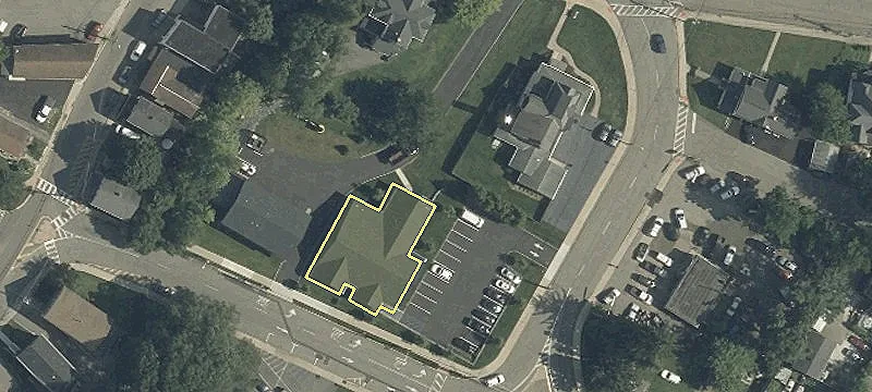 6 Carey Ave