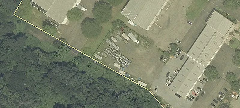 1303 Industrial Hwy