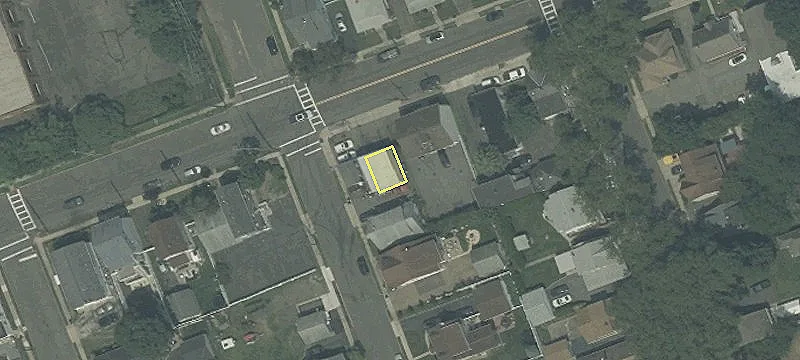 3-02 Fair Lawn Ave